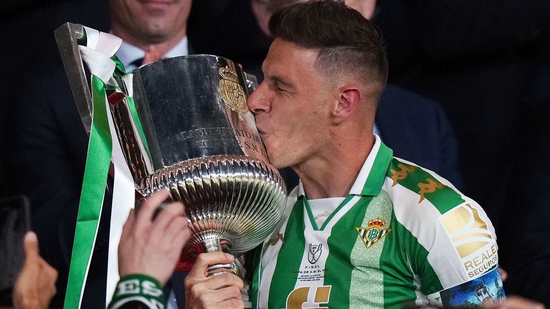 多驕人戰績 多驕人戰績